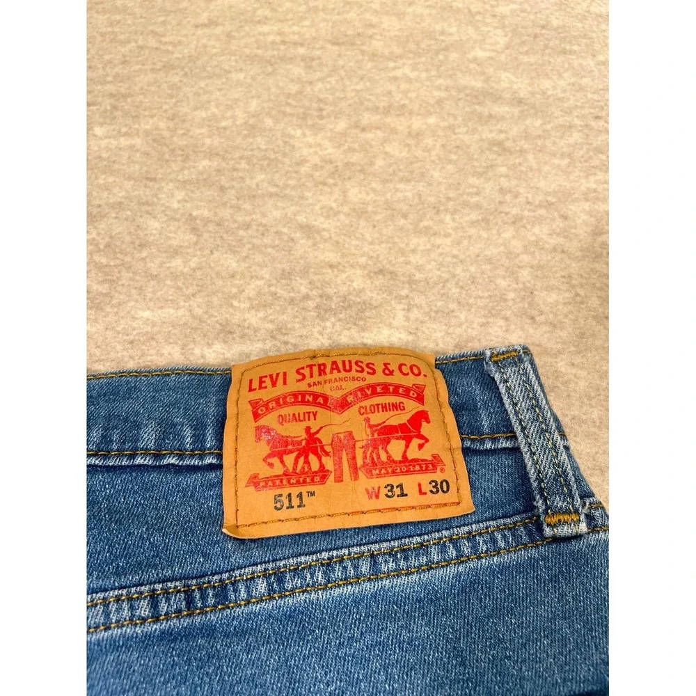 Levi's 511 Slim‎ Fit Jeans Mens 31x30 Blue Whiskering Denim Cotton Straight Leg